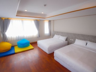 GLUR CENTRAL PRATUNAM