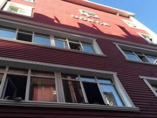 Gökçe Pansiyon - Men Only