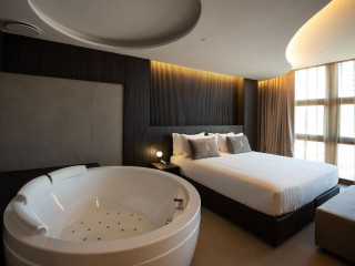 GOLD TOWER LIFESTYLE HOTEL