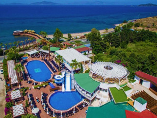 GOLDEN BEACH RESORT & SPA