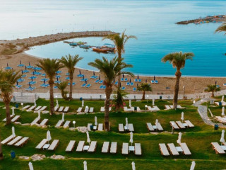 Golden Coast Beach Hotel