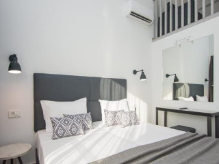Golden Coast Resort