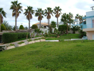 Golden Dream Apartments