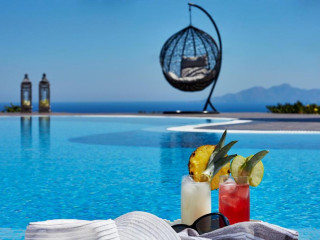 Golden East Hotel Santorini