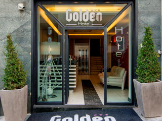 Golden Hotel