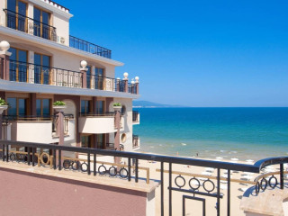 Golden Rainbow VIP Residence