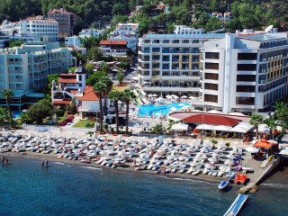 GOLDEN ROCK BEACH