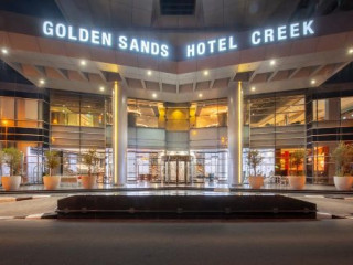 Golden Sands Hotel Creek 