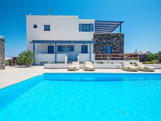 Golden Sunrise Suites Santorini