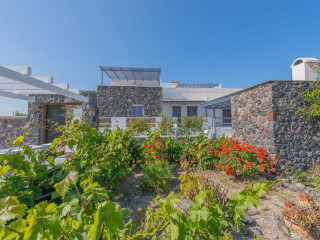 Golden Sunrise Suites Santorini