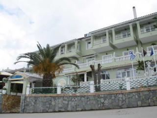 Golden Sunset (Adults only)