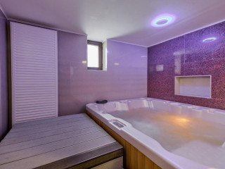 Golden Time Hotel
