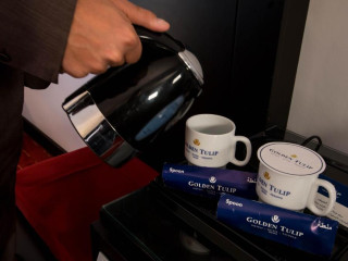 Golden Tulip El Mechtel