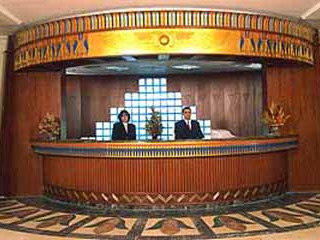 GOLDEN TULIP NARMER PYRAMIDS