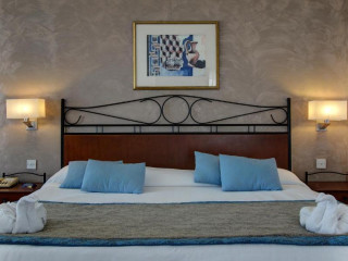 Vivaldi Hotel