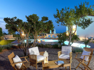 Grace Villas Collection