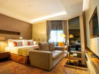 GRACELAND BANGKOK BY GRACE HOTEL (SHA)