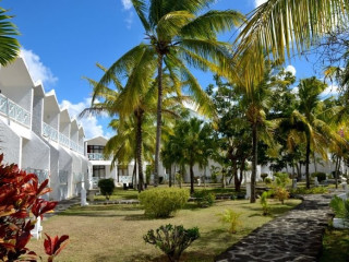 MONT CHOISY CORAL AZUR BEACH RESORT