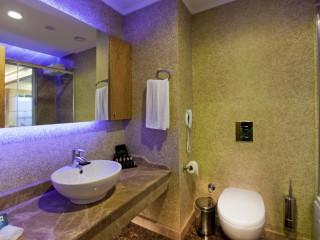 GRANADA LUXURY OKURCALAR