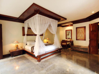 Grand Balisani Suites