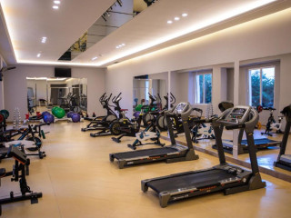Grand Blue Fafa Resort & SPA
