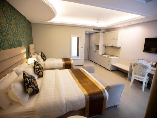 Grand Blue Fafa Resort & SPA