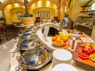 Grand Excelsior Hotel Deira (formerly Sheraton Deira)