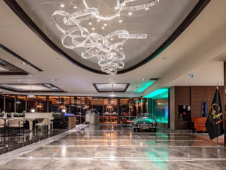 GRAND HARILTON HOTEL