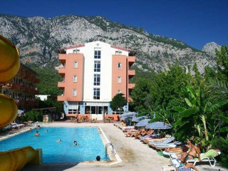 Sirena Beach Hotel