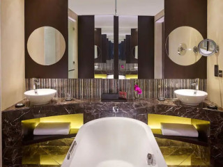 Grand Hyatt Abu Dhabi Hotel and Residences Emirates Pearl