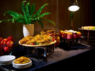 Grand Mercure Singapore Roxy