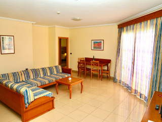 Grand Muthu Golf Plaza