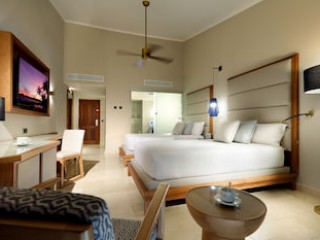 GRAND PALLADIUM PUNTA CANA RESORT & SPA