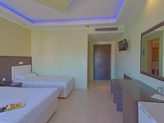 Grand Platon Hotel