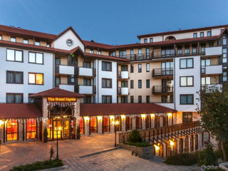 Grand Royale Apartment Complex & Spa