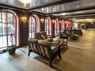 GRAND ROYALE APT COMPLEX & SPA