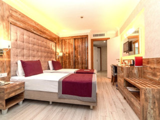 Grand Seker Hotel