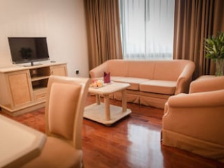 GRAND TOWER INN RAMA VI (SHA)