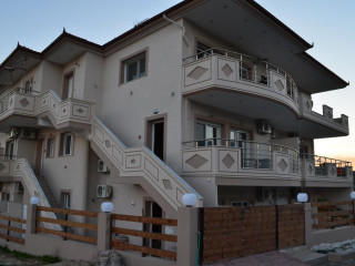 Grand Villas Apartments