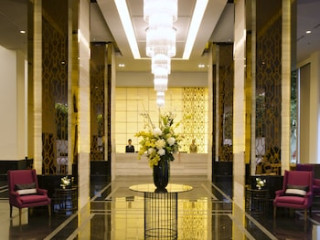 GRANDE CENTRE POINT PLOENCHIT (SHA)