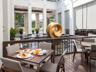 Grande Centre Point Ploenchit