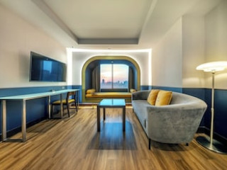 GRAPH HOTELS BANGKOK