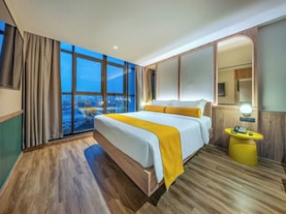 GRAPH HOTELS BANGKOK