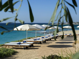 Grecian Sands Hotel