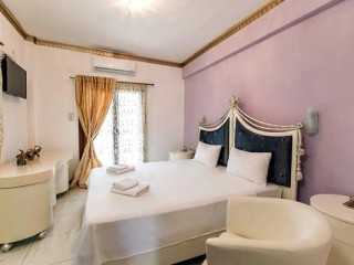 Greek Pride Hotel & Apartments