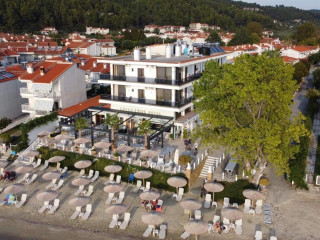 GREEK PRIDE SEAFRONT