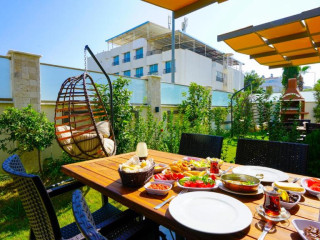Green Beyza Suites