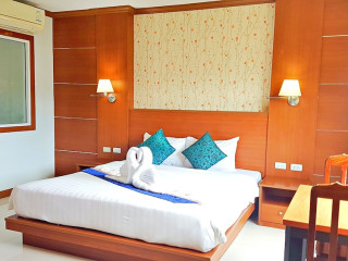 GREEN HARBOR HOTEL & SERVICE APARTMENTS