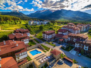Green Life Ski & Spa Resort