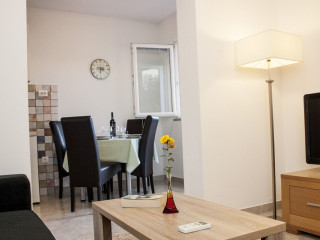 Green Park Apartments